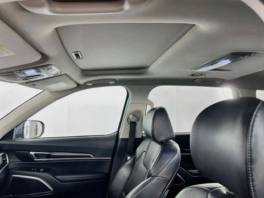Kia Telluride photo 23