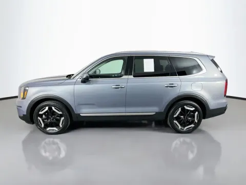 More photos of 2025 Kia Telluride S at Clement Supercenter, MO