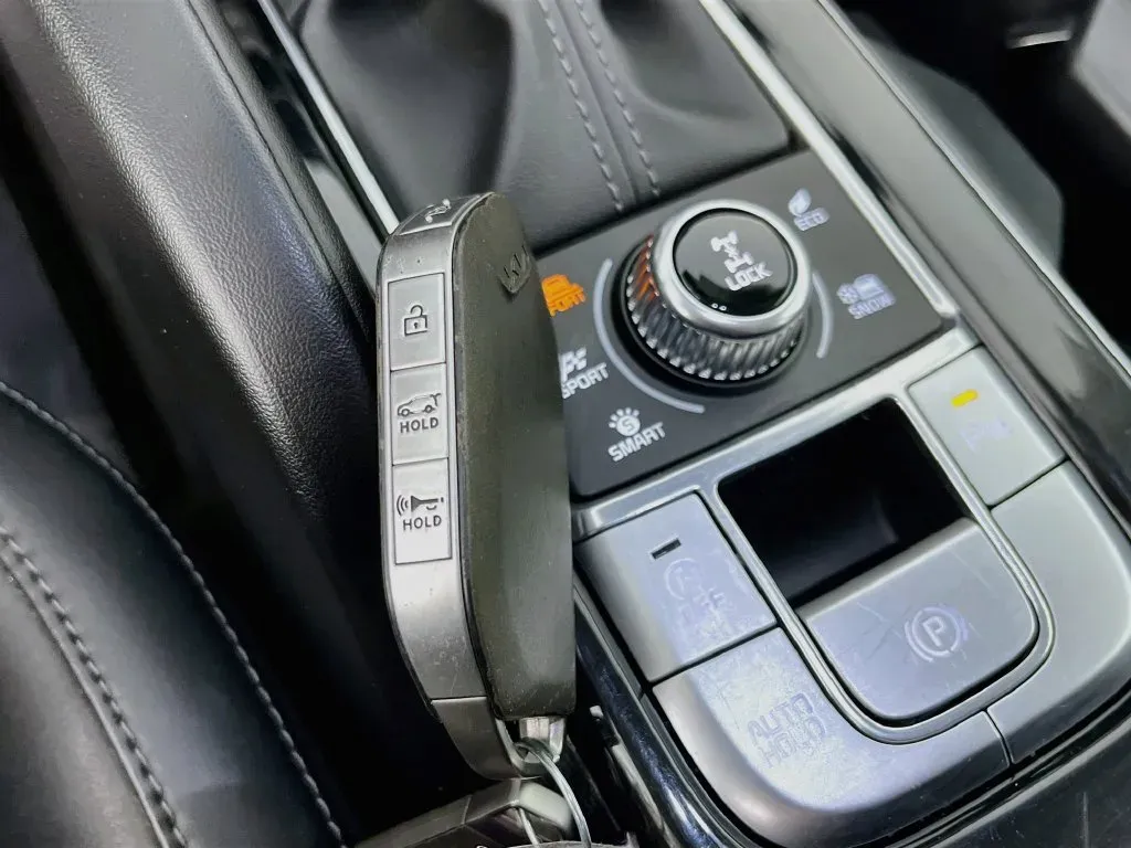 Kia Telluride photo 22