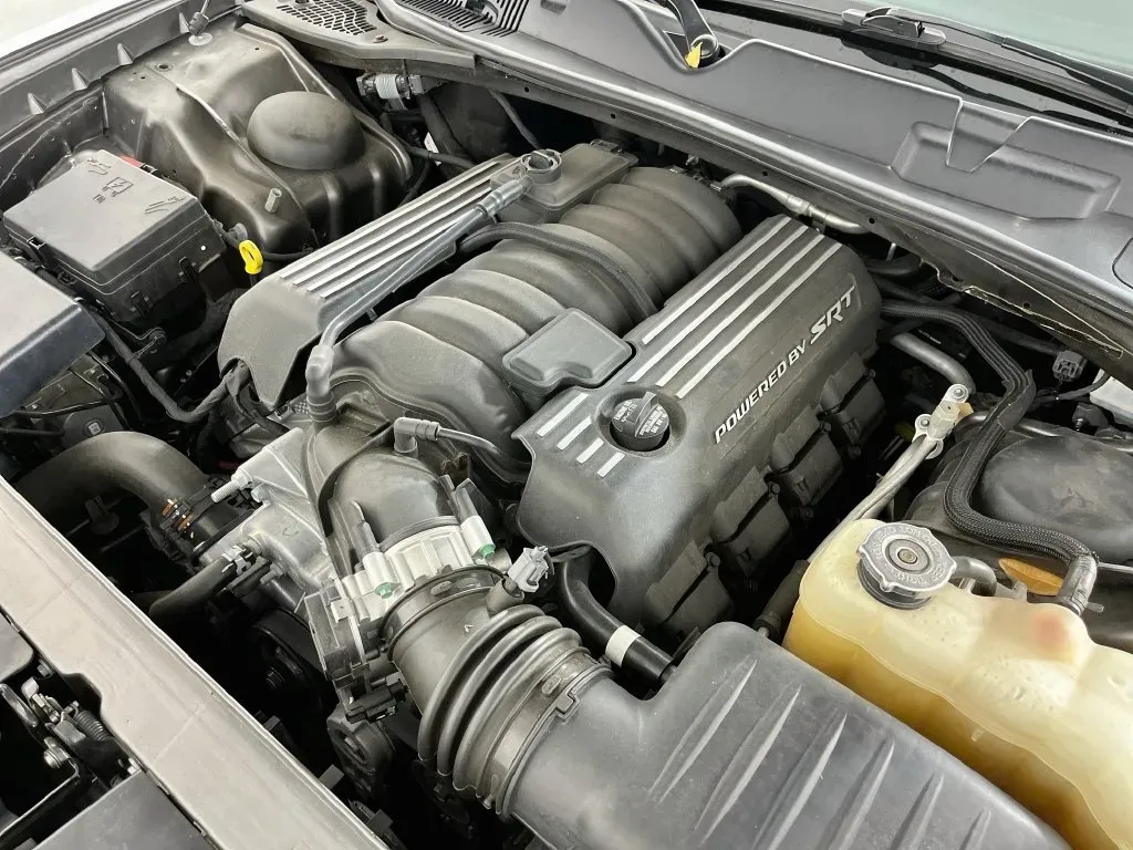 Dodge Challenger photo 41