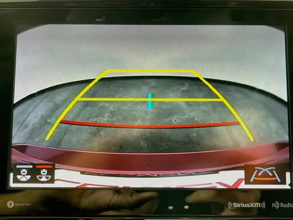 Toyota Camry photo 20