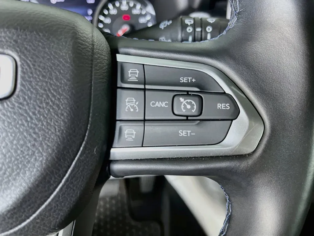 Jeep Compass photo 16