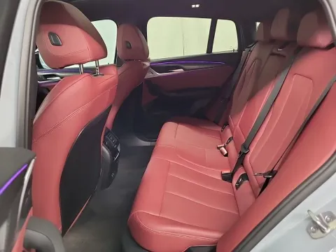 More photos of 2023 BMW X4 xDrive30i at Clement Supercenter, MO
