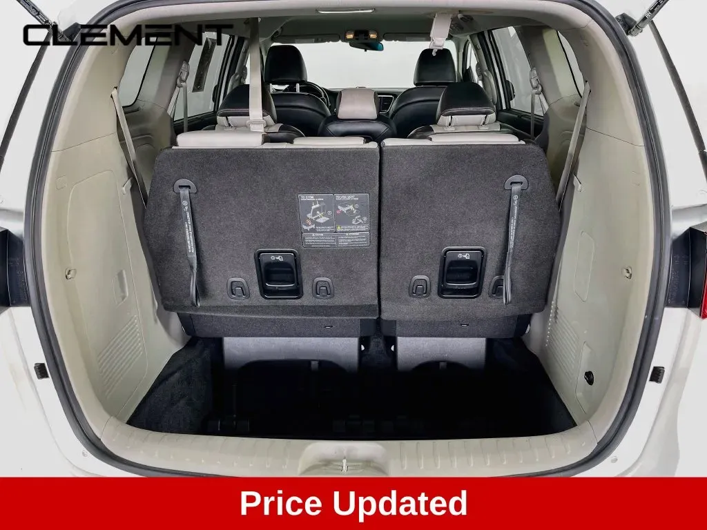 Kia Sedona photo 9
