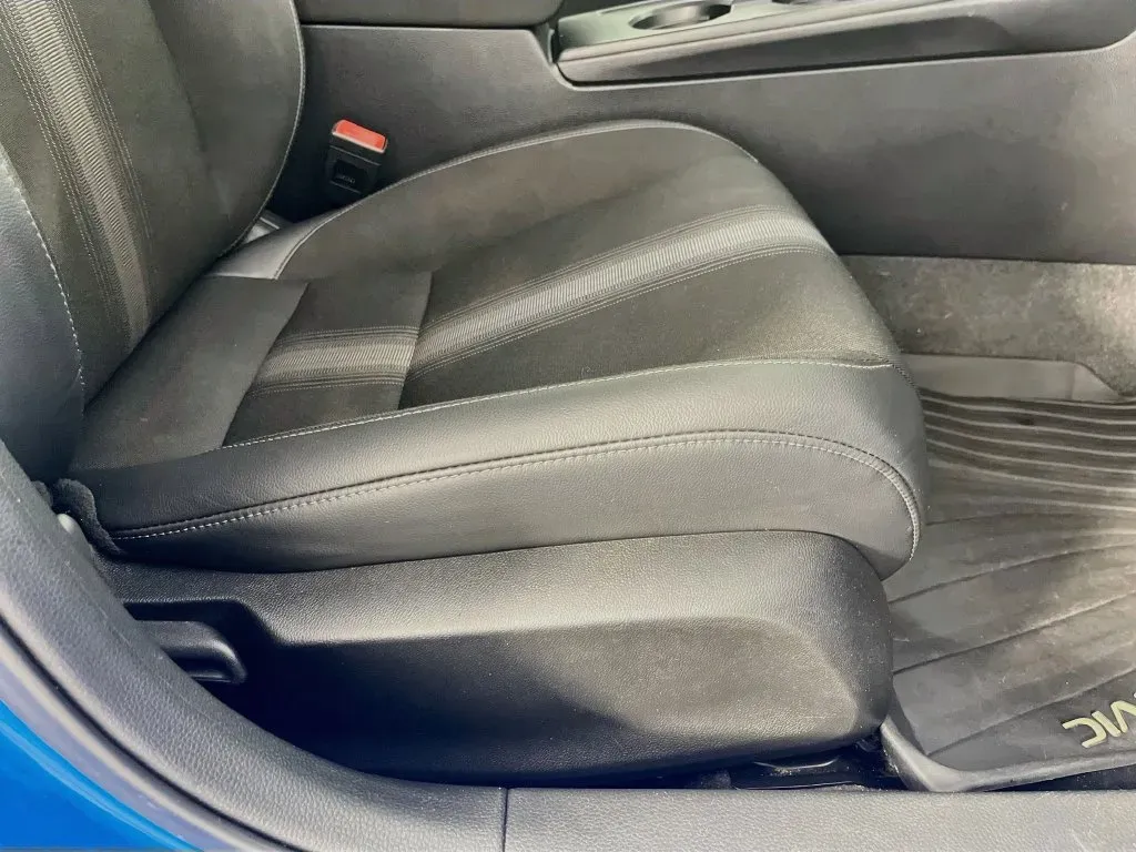 Honda Civic photo 28