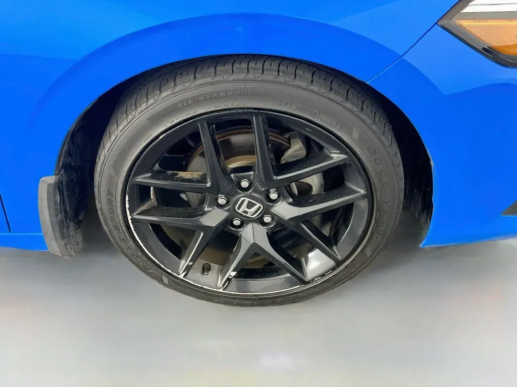 Honda Civic photo 32