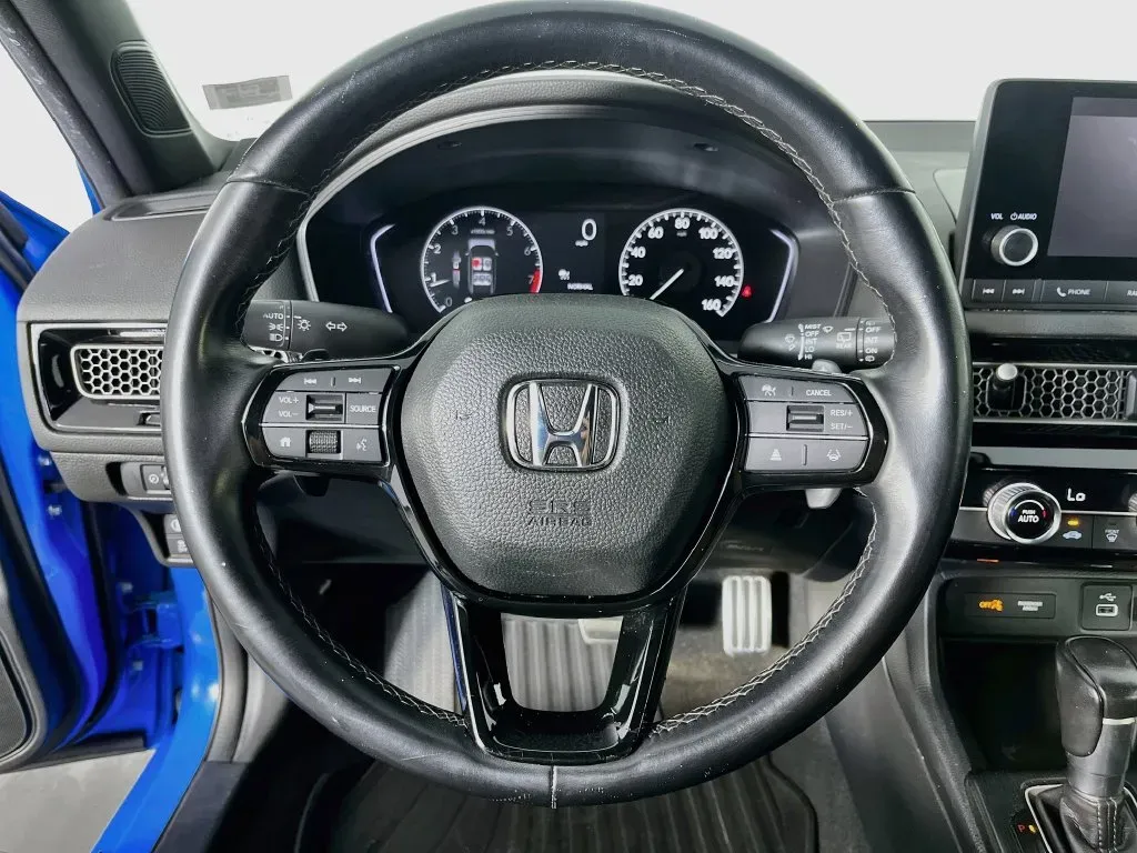 Honda Civic photo 11