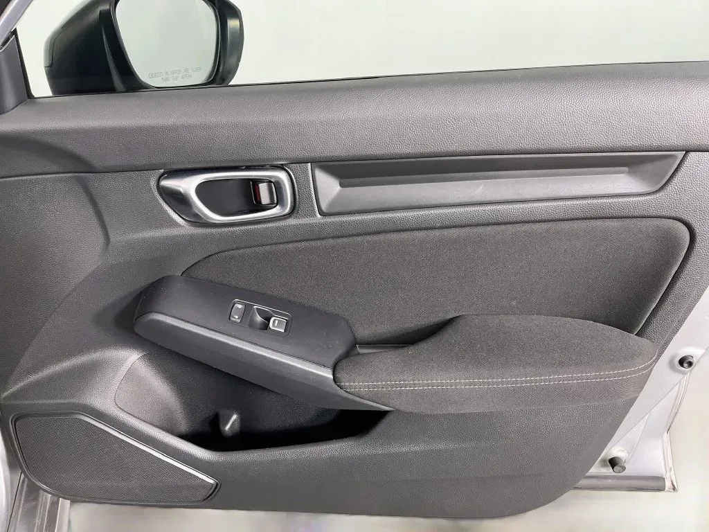Honda Civic photo 26