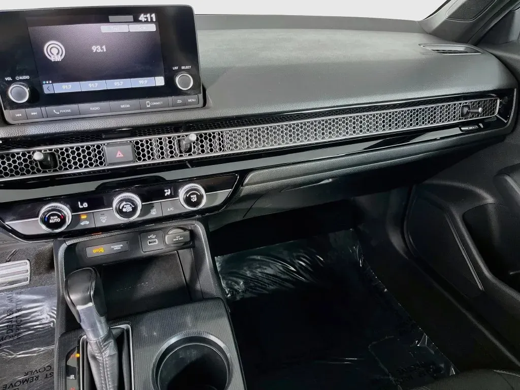Honda Civic photo 17