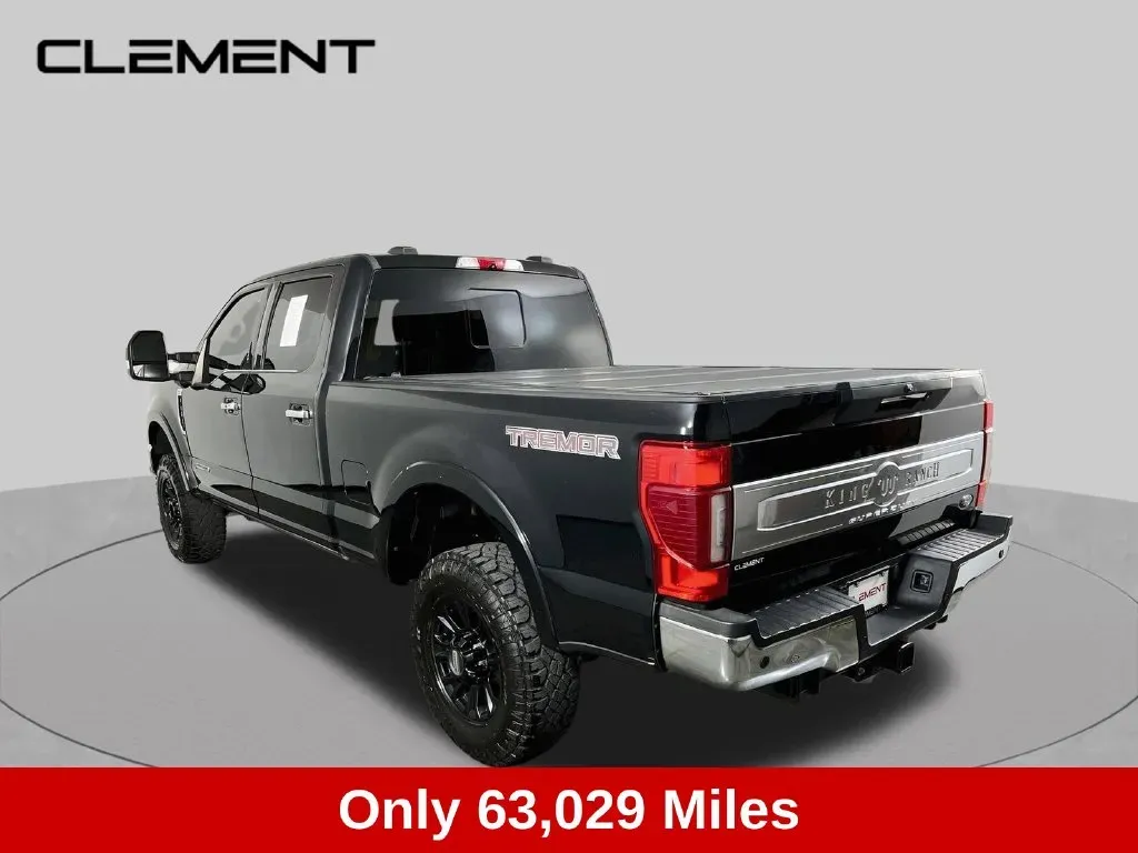 Ford F350SD photo 8