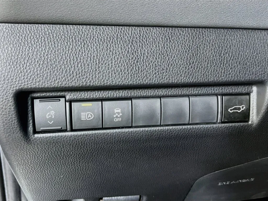 Toyota Venza photo 11