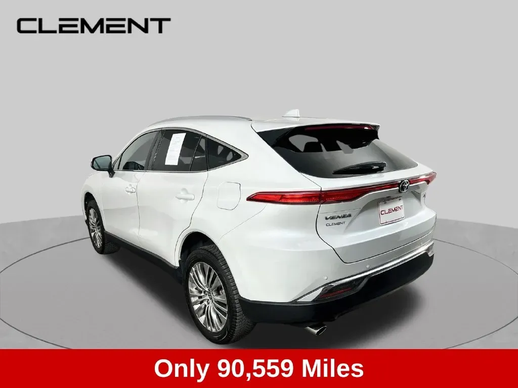 Toyota Venza photo 8