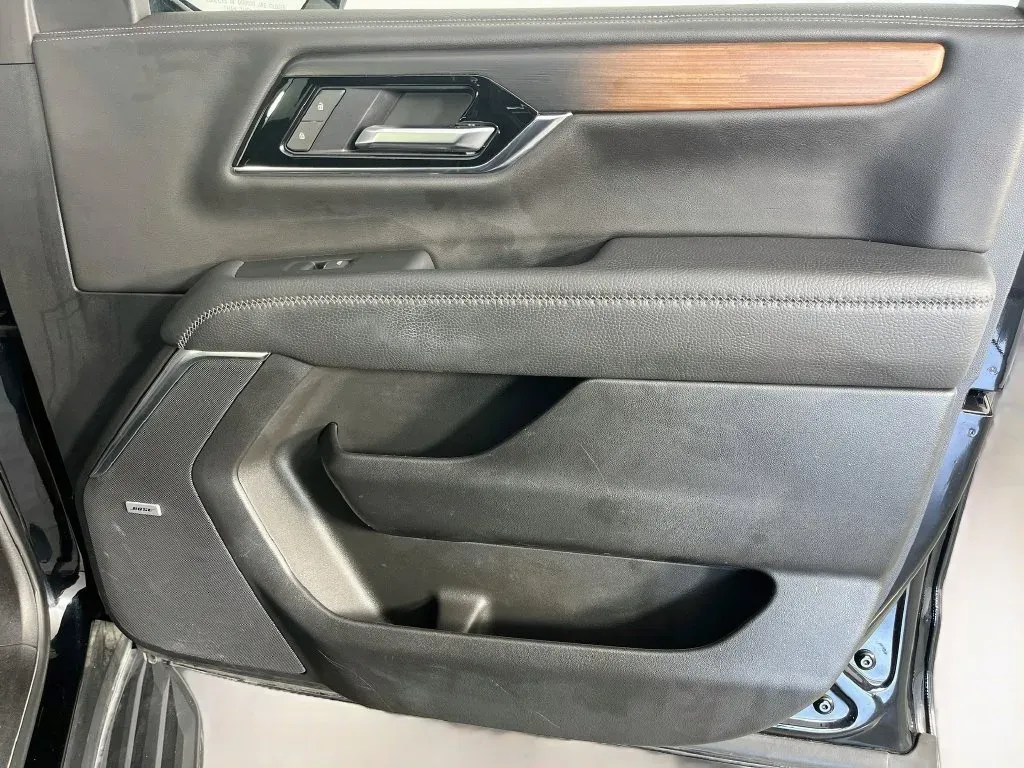 GMC Yukon photo 35