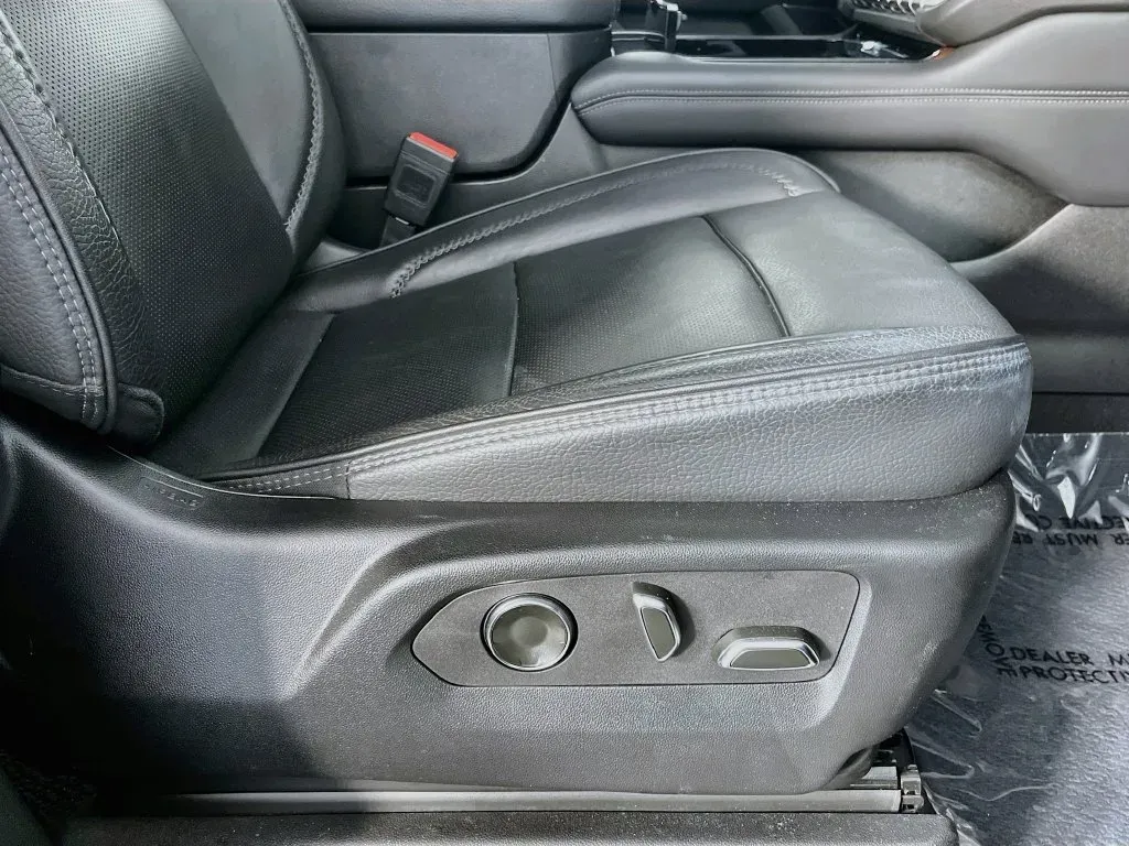 GMC Yukon photo 33