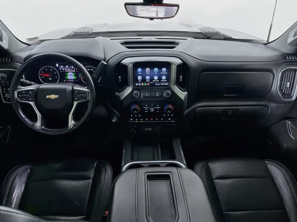 Chevrolet Silverado photo 10