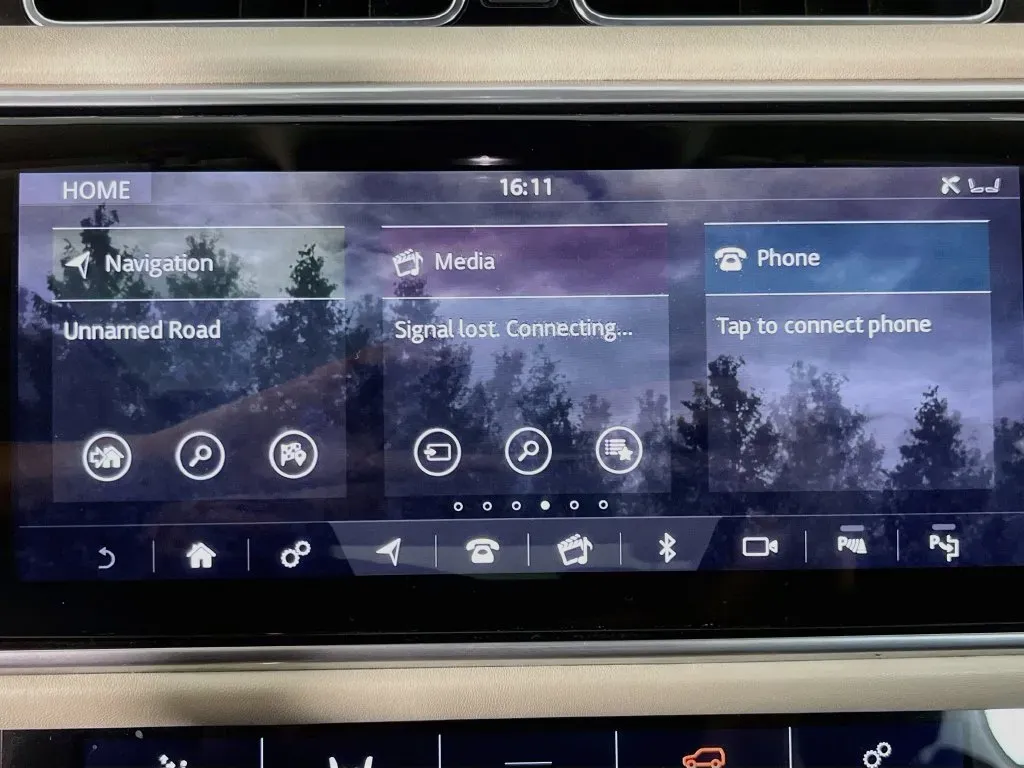 Land Rover Range Rover photo 17