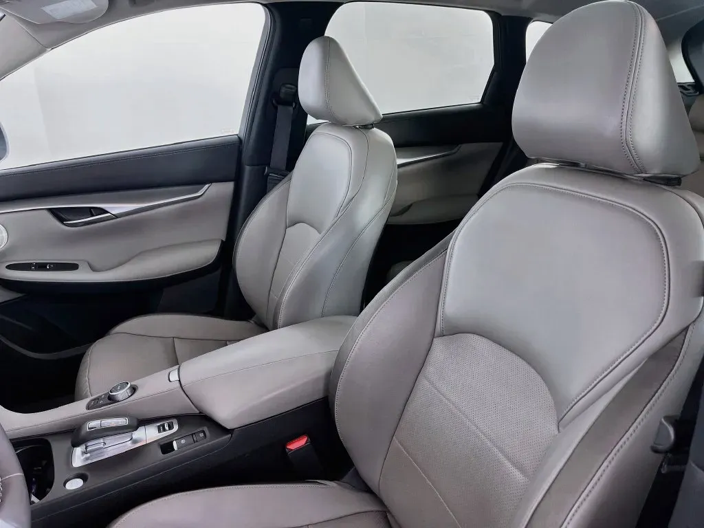 Infiniti QX50 photo 27