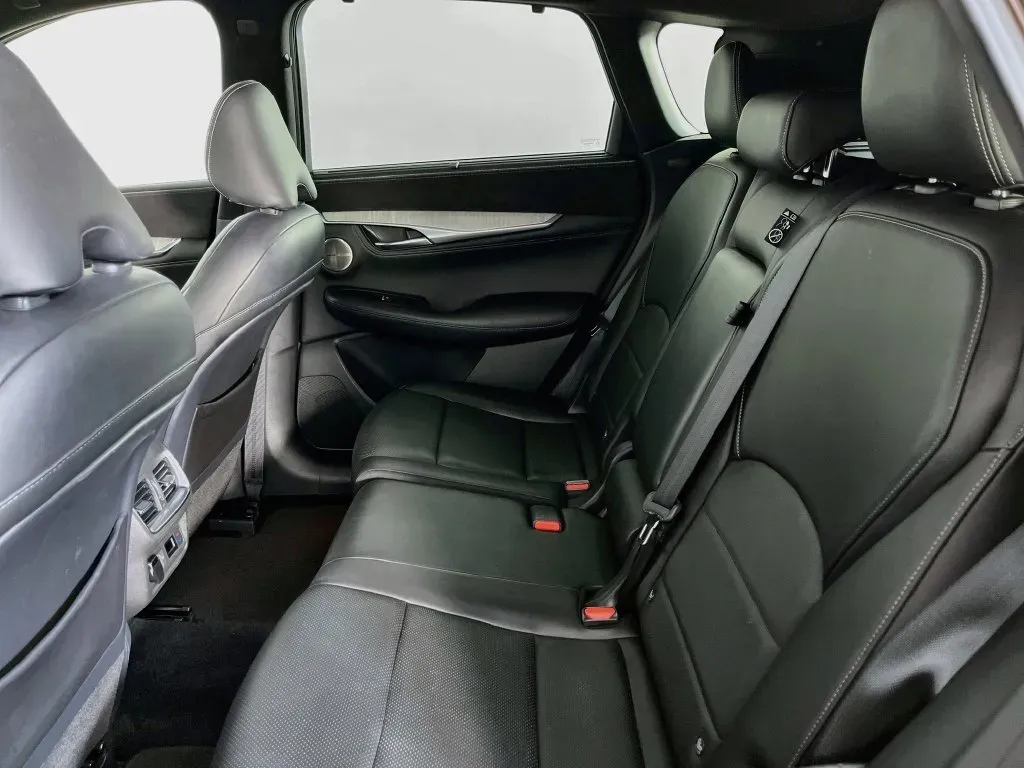 Infiniti QX50 photo 34