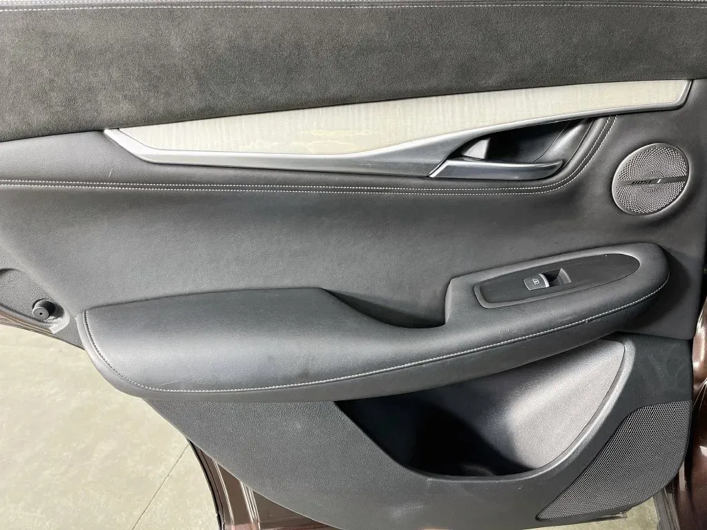 Infiniti QX50 photo 33