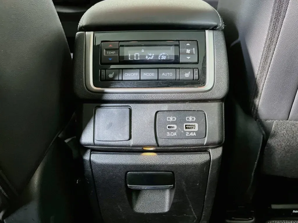 Subaru Ascent photo 31