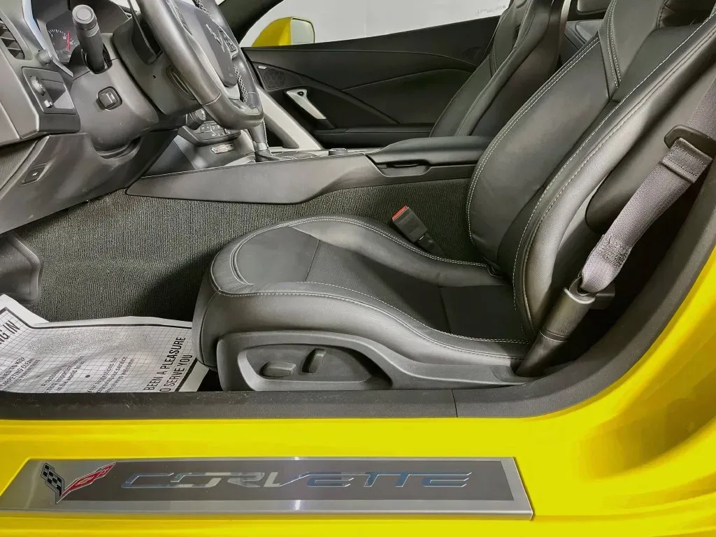 Chevrolet Corvette photo 28