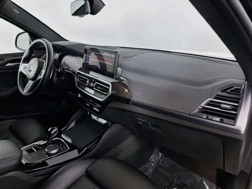 BMW X4 photo 31