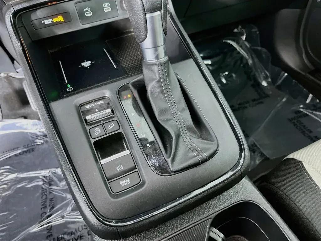 Honda CR-V photo 17