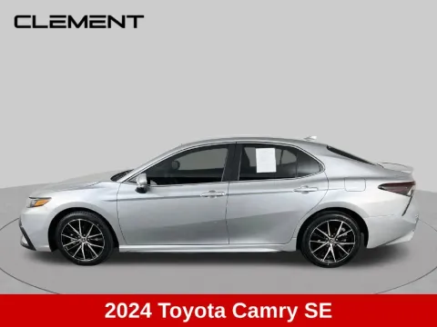More photos of 2024 Toyota Camry SE at Clement Supercenter, MO