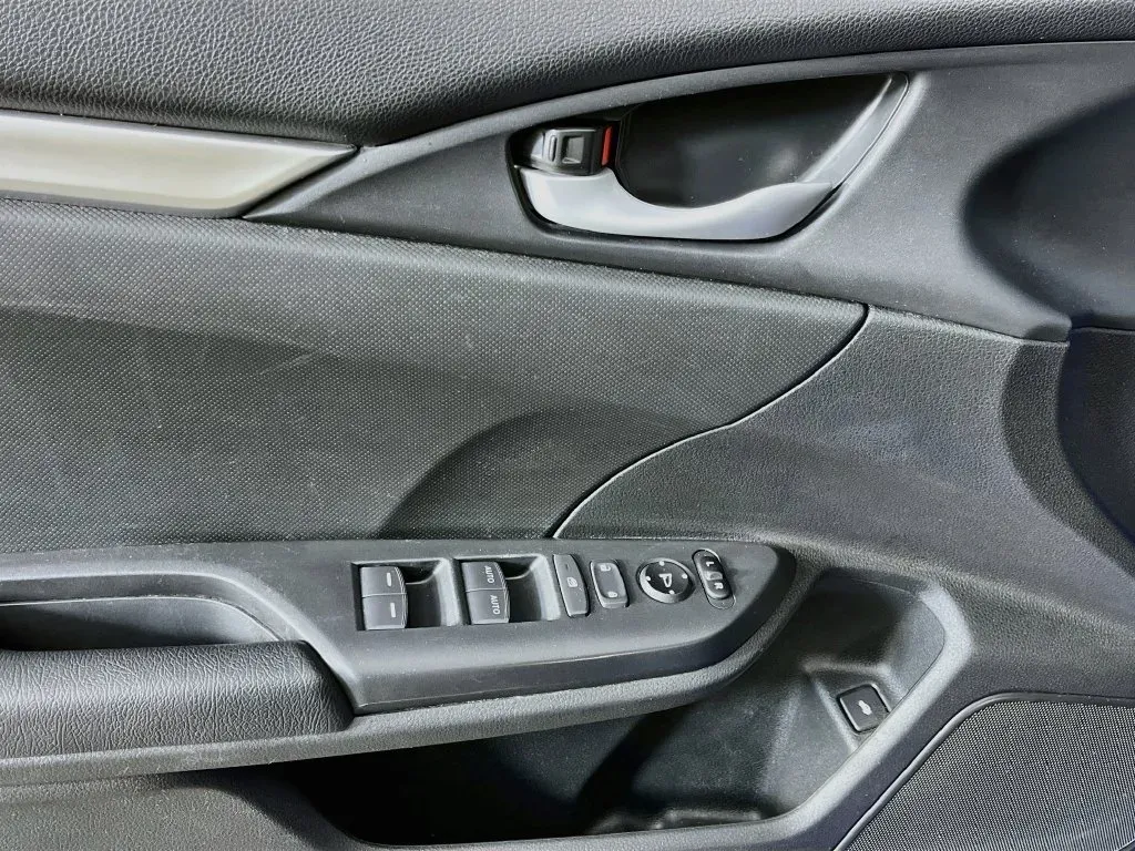 Honda Civic photo 21
