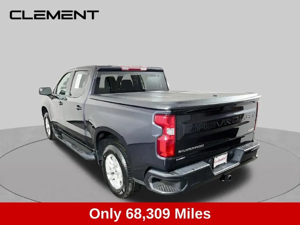 Chevrolet Silverado photo 8