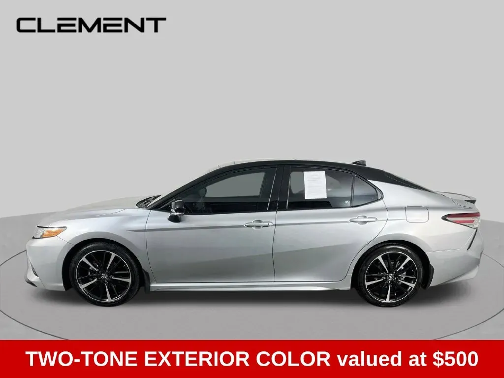 Toyota Camry photo 4