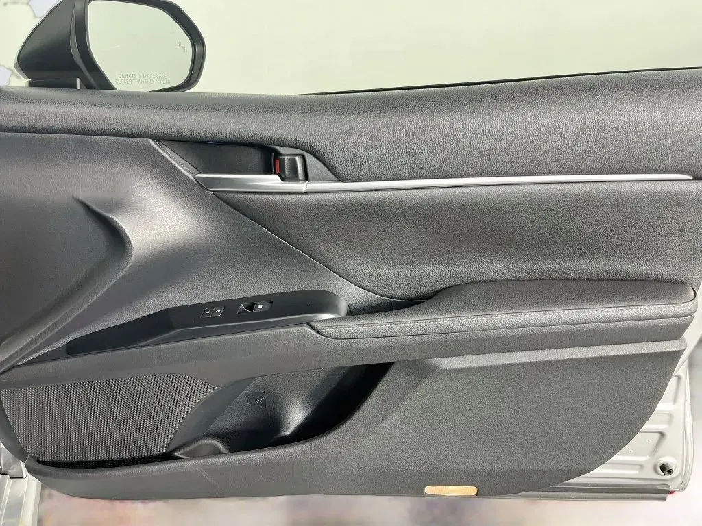 Toyota Camry photo 37
