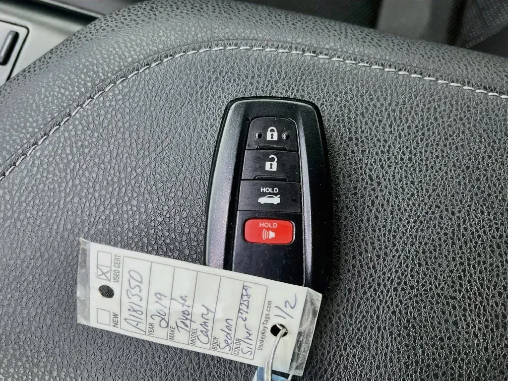 Toyota Camry photo 22