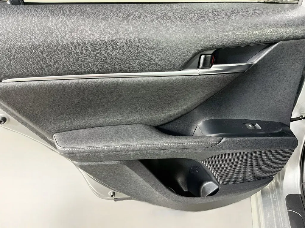 Toyota Camry photo 31