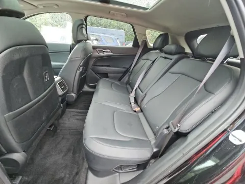 More photos of 2024 Kia Sportage Hybrid EX at Clement Supercenter, MO
