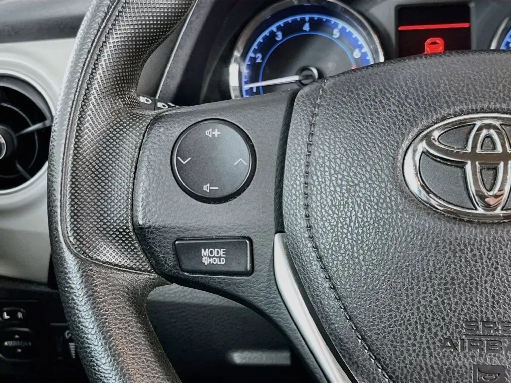 Toyota Corolla photo 13