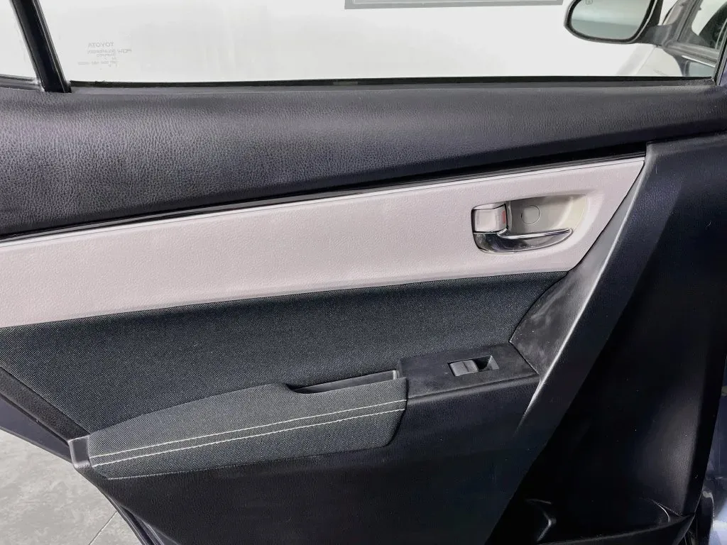 Toyota Corolla photo 26