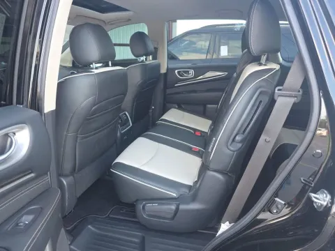 More photos of 2020 INFINITI QX60 Signature Edition at Clement Supercenter, MO