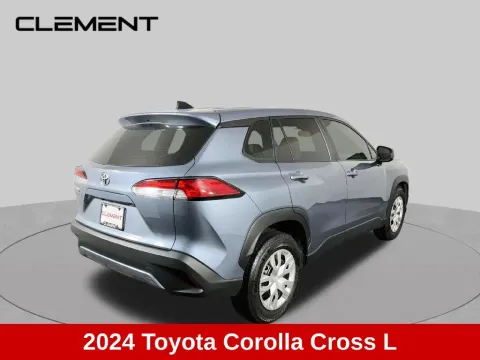 More photos of 2024 Toyota Corolla Cross L at Clement Supercenter, MO