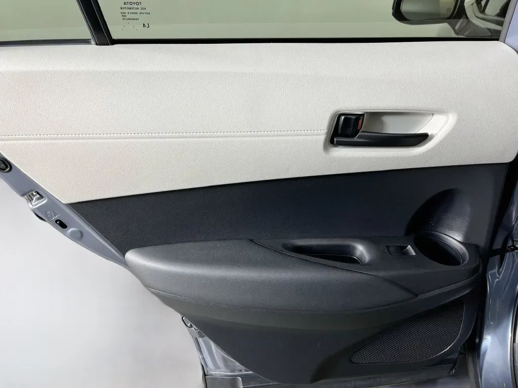 Toyota Corolla Cross photo 25