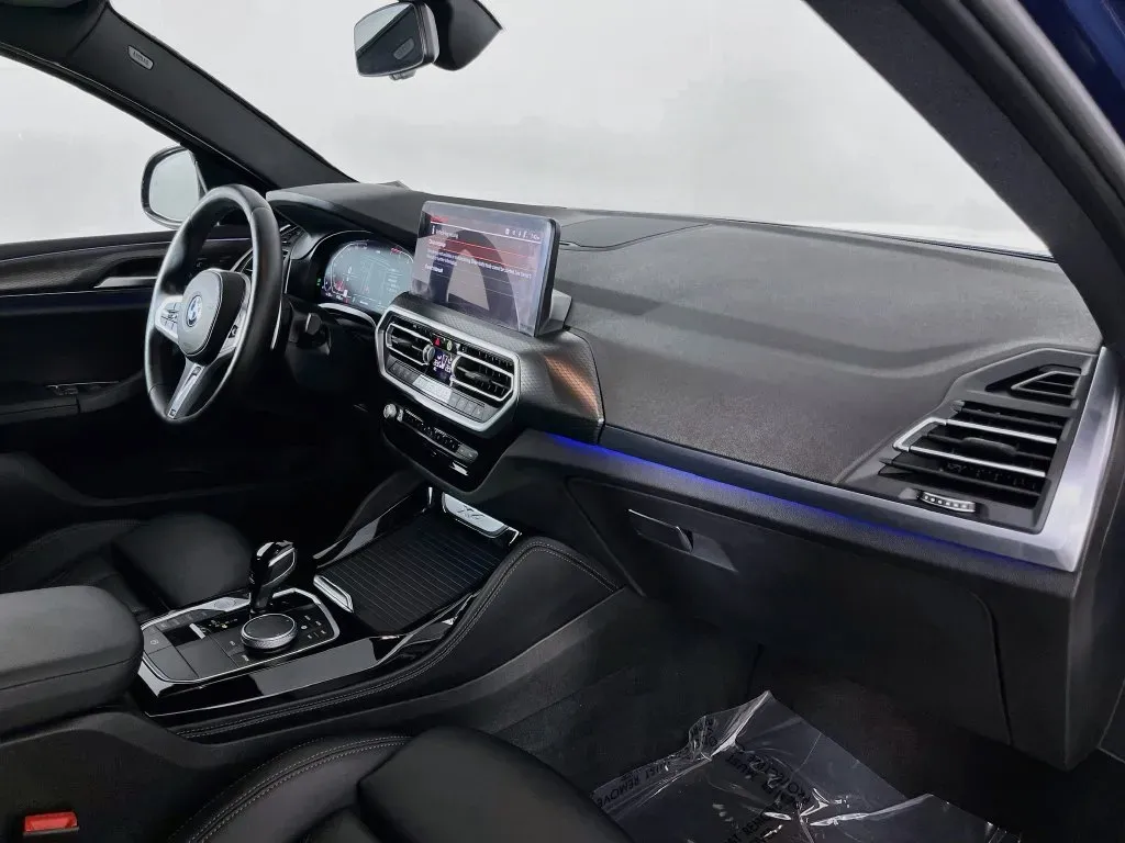 BMW X4 photo 28