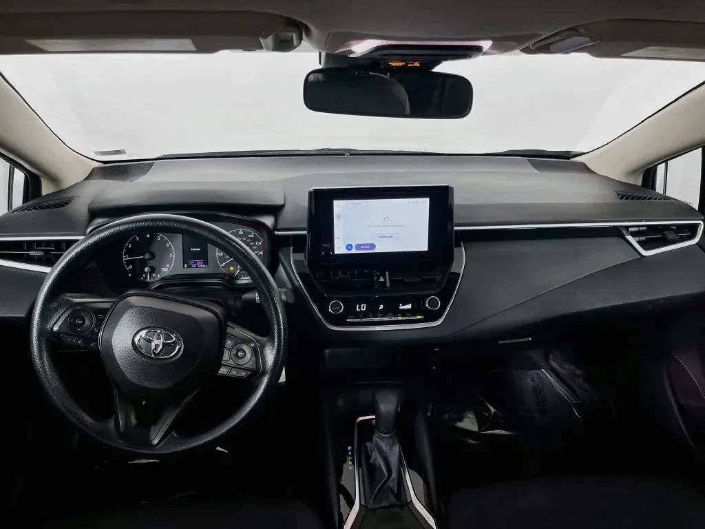 Toyota Corolla photo 10