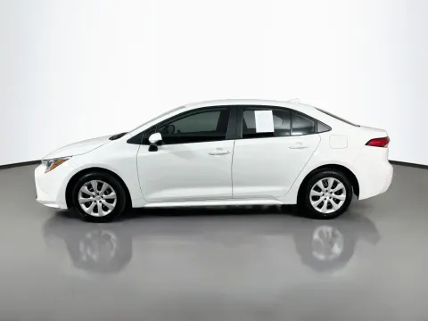 More photos of 2024 Toyota Corolla LE at Clement Supercenter, MO