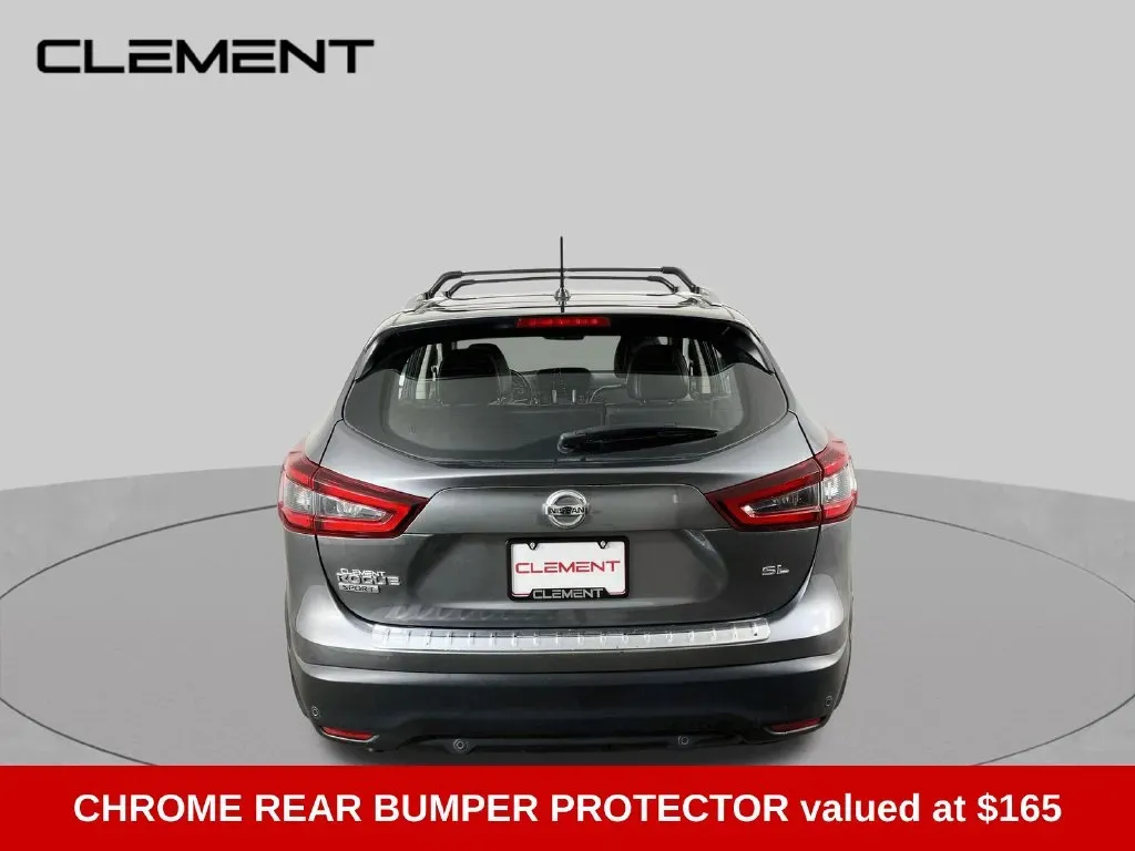 Nissan Rogue Sport photo 7
