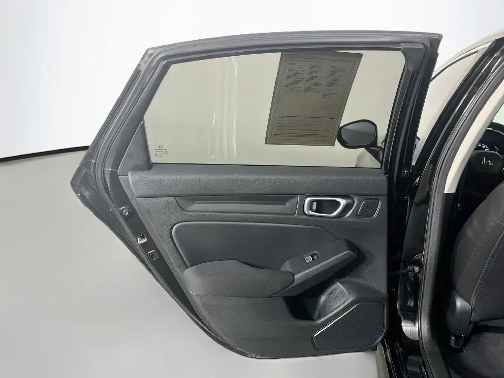 Honda Civic photo 25