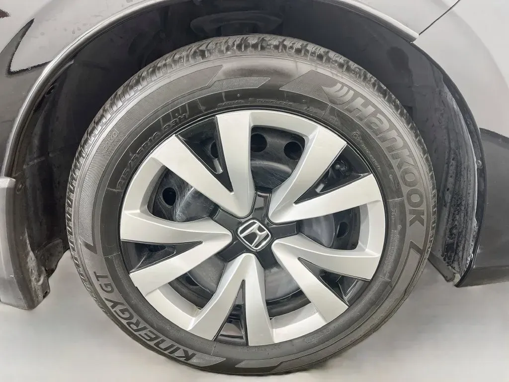 Honda Civic photo 31