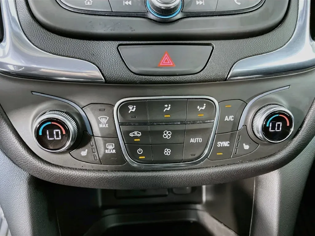 Chevrolet Equinox photo 20