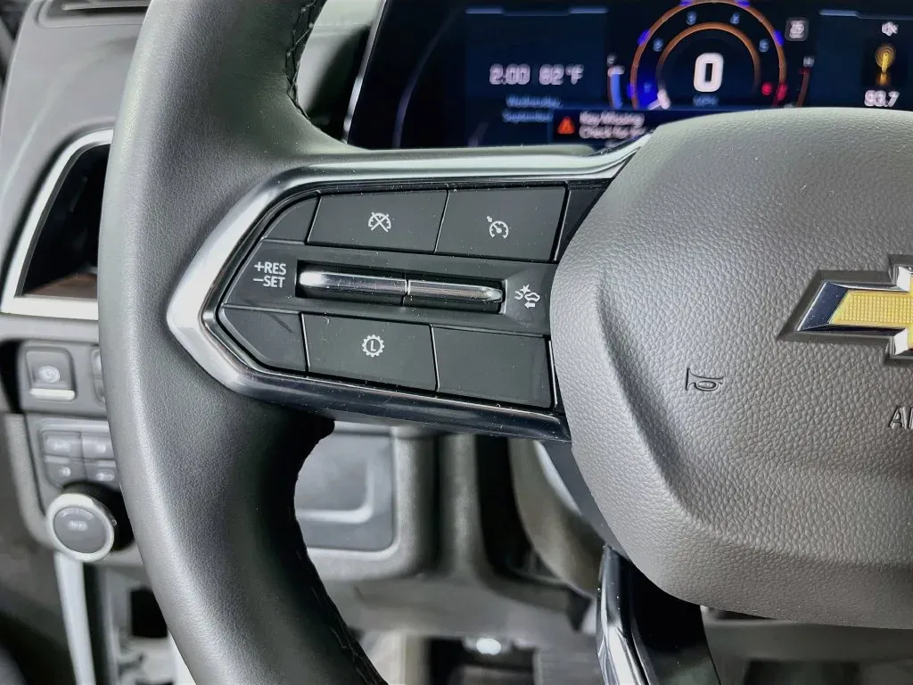 Chevrolet Tahoe photo 14