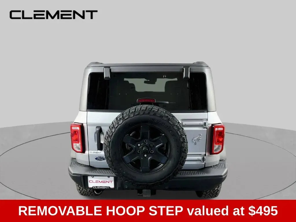 Ford Bronco photo 7