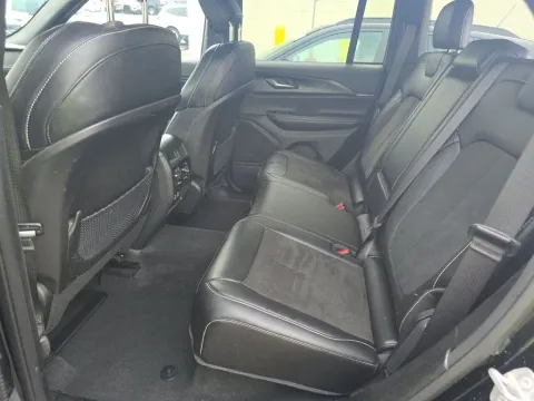 More photos of 2023 Jeep Grand Cherokee Altitude X at Clement Supercenter, MO